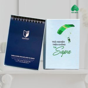 Hộp quà nhỏ xinh dành tặng khách hàng