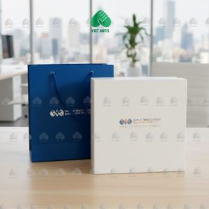 Gia công hộp đựng quà tặng