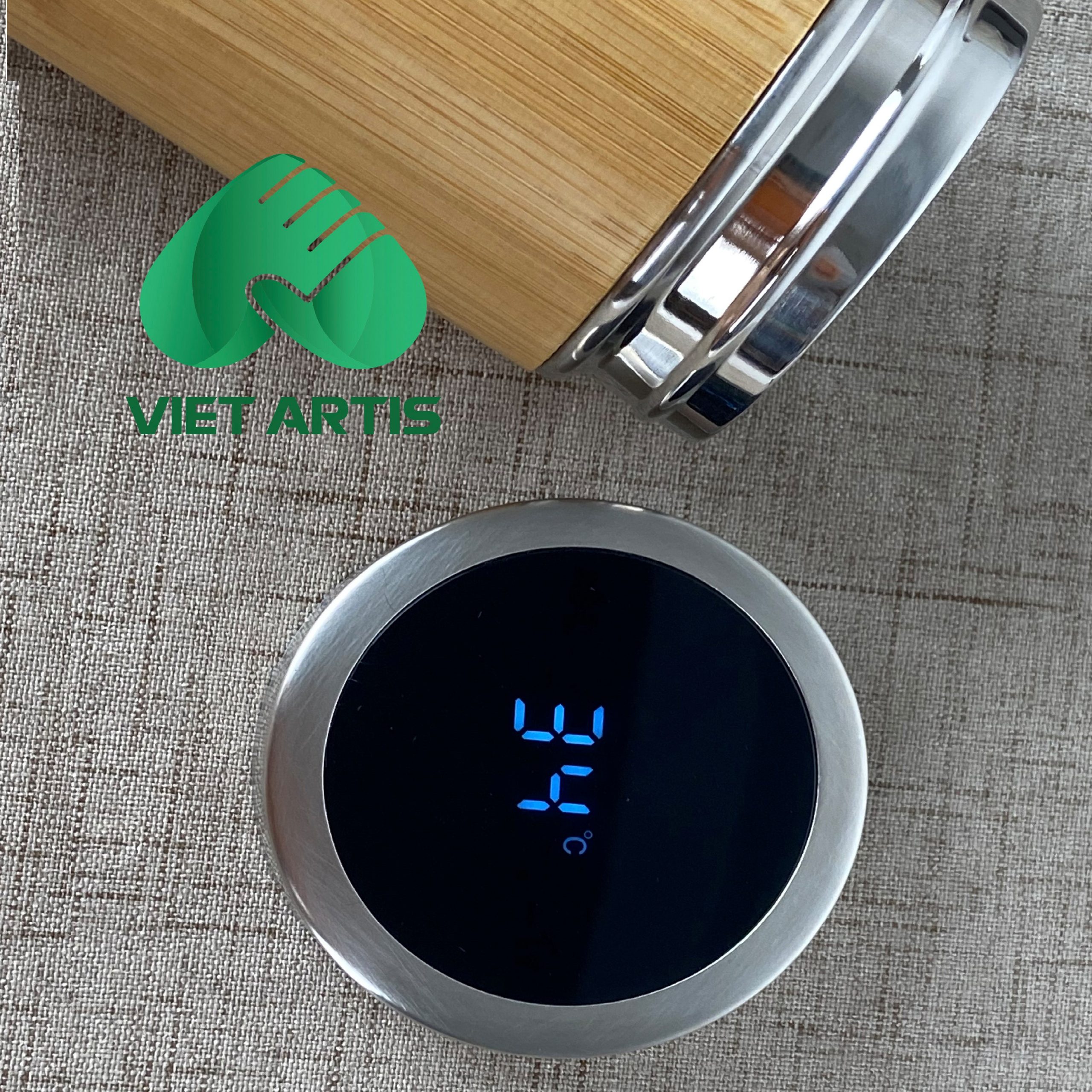 Bình Giữ Nhiệt Thân Vỏ Tre Mẫu BVA001