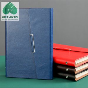 AV-0024; AV-0025; AV-0026 Sổ Tay bìa da xéo gáy còng 4 màu theo yêu cầu.