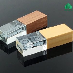 USB pha lê khối trụ chữ nhật