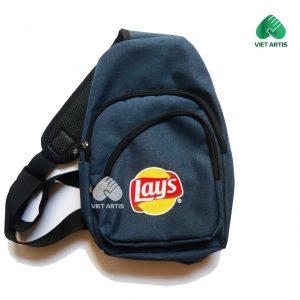 Túi đeo chéo cao cấp in logo thương hiệu.